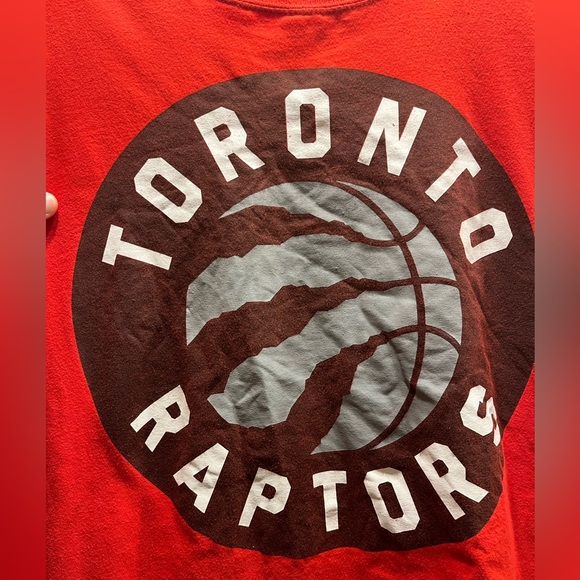 Vintage Medium Toronto Raptors Official NBA tee, 2018 nice vintage condition - Picture 3 of 5
